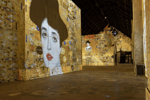 Klimt — Portret van Adele Bloch-Bauer bij Fabrique des Lumières
